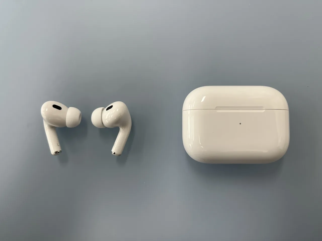 Иллюстрация модели: Apple AirPods Pro (2nd generation)