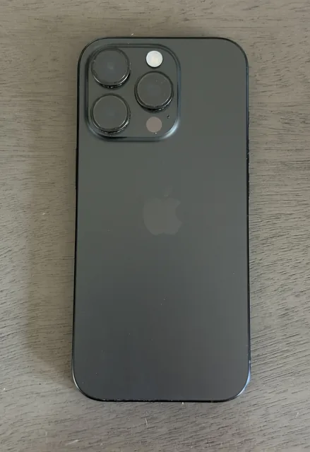 Иллюстрация модели: Apple iPhone16 Pro Black